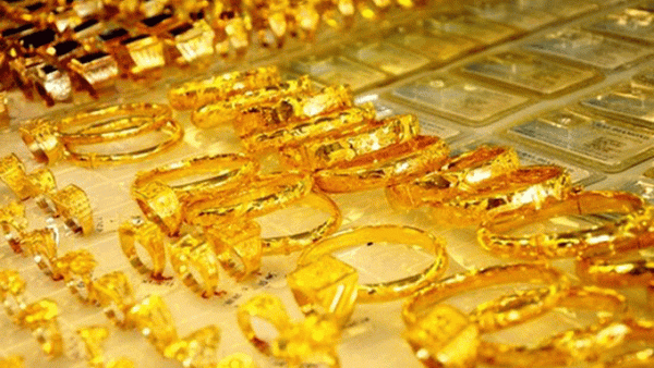 Giá vàng tiếp tục phá đỉnh, SJC vượt mốc 133 triệu đồng/lượng
