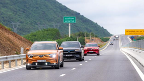 Chủ doanh nghiệp tiết lộ lý do mua VinFast VF 8: "Lãi đậm" cả trải nghiệm lẫn chi phí