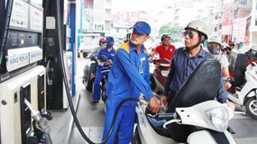 Trích Quỹ Bình ổn mức cao, giữ nguyên giá bán xăng, dầu