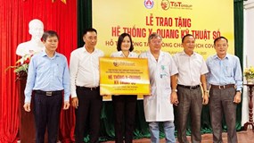 Tập đoàn T&T Group trao tặng hệ thống X-Quang kỹ thuật số hỗ trợ cho huyện Thăng Bình (tỉnh Quảng Nam) phòng chống dịch COVID-19