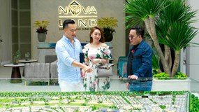  Chi Bảo đáp máy bay tới NovaWorld Phan Thiet 