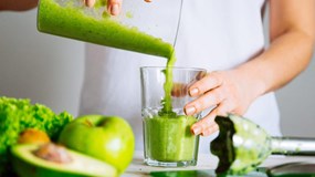 Sự thật về detox thải độc cơ thể: Chuyên gia cảnh báo nguy cơ đáng sợ cho tim, xương, đại tràng!