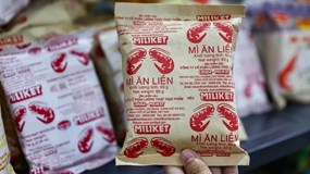 Lộ diện cổ đông chi trăm tỷ mua cổ phần hãng mì ‘2 con tôm’