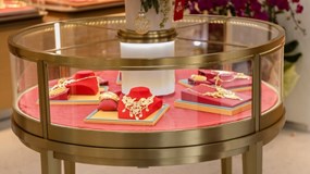 Giá vàng hôm nay 10/2: Vàng miếng SJC neo ở mức 180,4 triệu/lượng