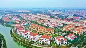 SJ Group (SJS) vay vốn đầu tư Văn La giữa bối cảnh cổ phiếu bị thao túng, hai cá nhân bị phạt 3 tỷ đồng và đình chỉ giao dịch