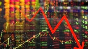 VN-Index rực lửa, giảm hơn 5 điểm giữ mốc 1.330 điểm