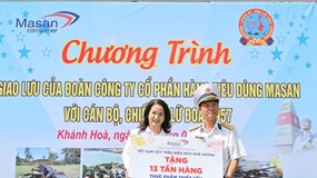 Tết ấm giữa trùng khơi: Gắn kết nghĩa tình quân dân nơi biển đảo