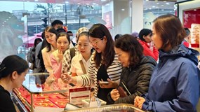 Giá vàng hôm nay 2/4: Vàng nhẫn giảm hơn 1 triệu/lượng