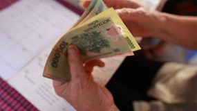 Đóng BHXH chưa đủ 15 năm, người lao động làm gì để hưởng lương hưu?