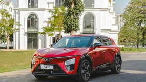 Chủ xe tiết lộ 2 lý do giúp VinFast VF 7 “ăn đứt” xe xăng cùng tầm tiền