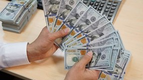 Giá USD đồng loạt đi lên, thị trường tự do tăng mạnh