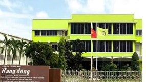 Rạng Đông Holding (RDP) bị phạt vì chậm công bố thông tin, phía sau là cổ phiếu bị đình chỉ và nợ phải trả gấp hơn 6 lần vốn chủ