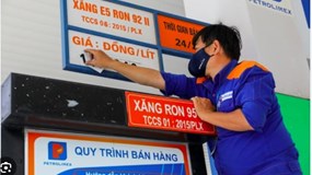 Giá xăng, dầu đồng loạt tăng hơn 400 đồng/lít