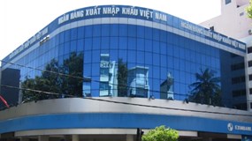 Eximbank dưới thời Chủ tịch Lương Thị Cẩm Tú: Vốn hóa mất 10.903 tỷ, lương nhân viên giảm hơn 12%