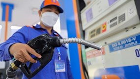Giá xăng, dầu tăng mạnh