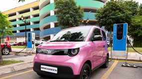 Tài xế dịch vụ nâng cấp từ xe máy lên ô tô: VinFast Minio Green là “vé lên đời” đáng giá