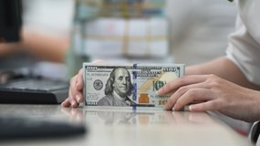 Giá USD giảm mạnh