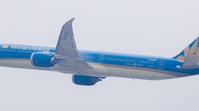 Chi phí nhiên liệu, lỗ chênh lệch tỷ giá nặng gánh Vietnam Airlines