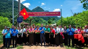 Hành trình “Ánh sáng xanh” thắp sáng mọi nẻo đường Việt Nam