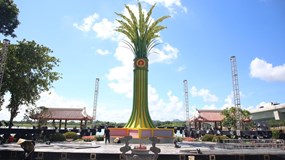 Những cuộc hội ngộ đặc biệt bên bến phà II Long Đại