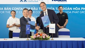 Hòa Phát bàn giao đơn hàng container đầu tiên cho Touax Container Leasing