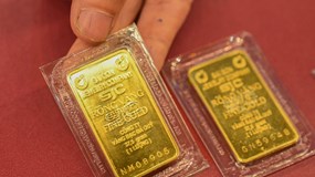 Giá vàng hôm nay 18/10/2025: Giá vàng lập đỉnh khó tin