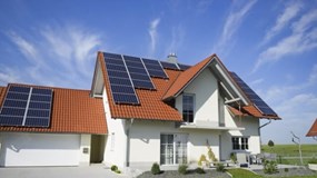 Đề xuất người dân lắp điện mặt trời mái nhà tự dùng không phải thông báo EVN