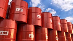 Giá xăng dầu hôm nay 23/10: Giá dầu bật tăng gần 2% nhờ kỳ vọng đàm phán thương mại