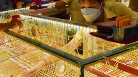 Giá vàng hôm nay 29/10/2025: Ồ ạt lao dốc