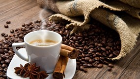 Giá nông sản hôm nay 31/10/2025: Giá cà phê tăng mạnh, hồ tiêu neo vùng giá cao