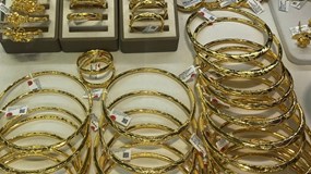 Giá vàng hôm nay 4/11/2025: Vàng tăng nhẹ nhờ Fed sắp hạ lãi suất