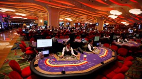 Chính thức gia hạn thí điểm cho người Việt vào chơi casino