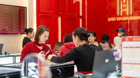 Giá vàng hôm nay 21/11: Vàng miếng, vàng nhẫn 'rủ nhau' giảm mạnh