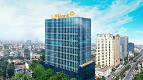 Bầu Thụy bất ngờ rời 'ghế nóng' ở LPBank
