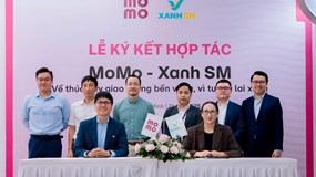 MoMo và Xanh SM ký kết hợp tác chiến lược, mở rộng dịch vụ di chuyển xanh và thanh toán số cho người dùng