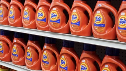 Tập đoàn hàng tiêu dùng lớn nhất thế giới nguy cơ 'bốc hơi' 1 tỷ USD lợi nhuận