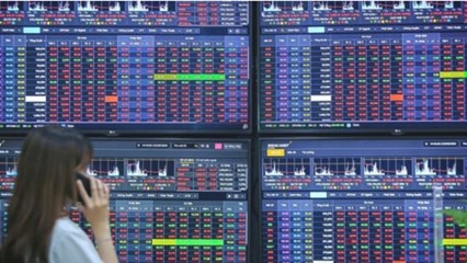 Thanh khoản sụt giảm, VN-Index mất hơn 1 điểm
