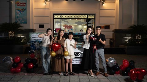 Chủ xe VinFast VF 7: “Ai trải nghiệm rồi cũng thích”