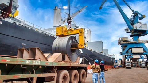 Lò cao số 1 của Hòa Phát Dung Quất 1 vận hành trở lại, gia tăng sản lượng bán hàng