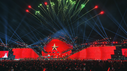 'V-Concert Rạng rỡ Việt Nam': 'Đêm huyền thoại' kích hoạt thành phố Expo đầu tiên tại Việt Nam