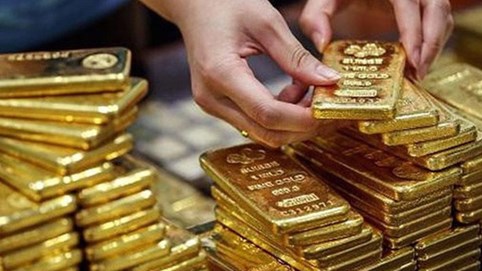 Chênh lệch giá vàng trong nước và thế giới lên mức kỷ lục mới gần 9 triệu đồng/lượng
