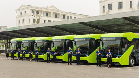 VinBus chính thức khai trương và đưa vào vận hành tuyến xe buýt điện thông minh