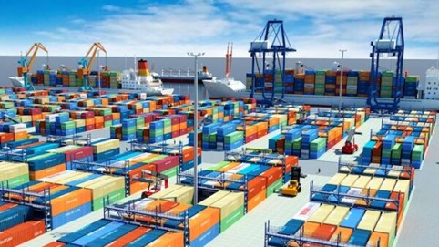 Thách thức ngành cảng biển năm 2024: Công suất dư thừa, bất ổn lãi suất