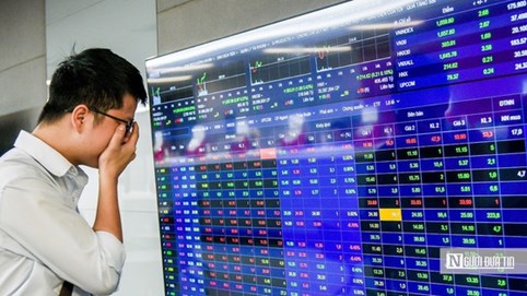 Loạt cổ phiếu lần lượt rời sàn - lên sàn chứng khoán đầu năm 2026