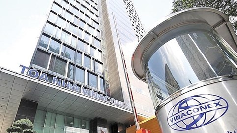 Vinaconex (VCG) lao dốc giá sàn với thanh khoản kỷ lục, thâu tóm Viwaseen nắm 'đất vàng' tại Hà Nội