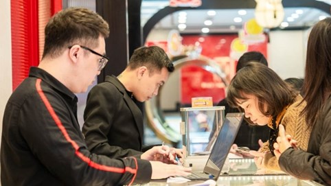 Giá vàng hôm nay 4/2: Tăng tới hơn 10 triệu/lượng trong một ngày