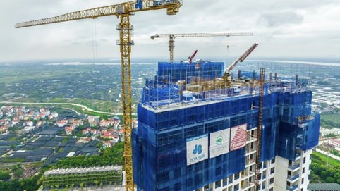 Đứng trên ‘đôi chân đất sét’, HBC có thể tăng trưởng năm 2025?