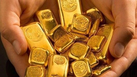 Giá vàng trong nước chạm ngưỡng 70 triệu đồng/lượng