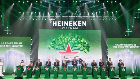 Chuyển sản xuất từ Singapore sang Việt Nam, ông lớn Heineken đang kinh doanh ra sao?
