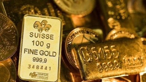 Giá vàng thế giới tăng, vàng trong nước tuột dốc